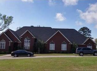 345 Shelia Ln, Clanton, AL 35045