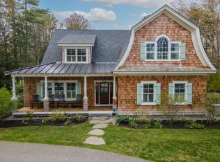 194 Foreside Rd, Falmouth, ME 04105