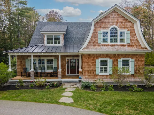 194 Foreside Road, Falmouth, ME 04105