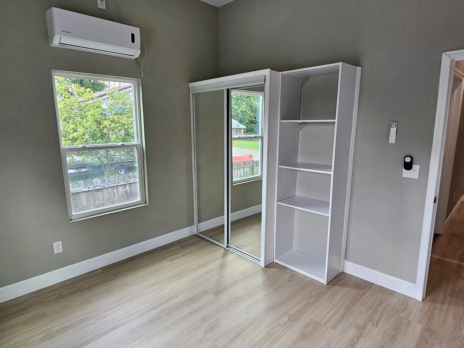 3 bed, $1,250 — Photo 4