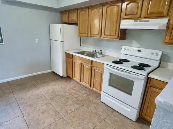 927 N Iowa Ave, Lakeland, FL