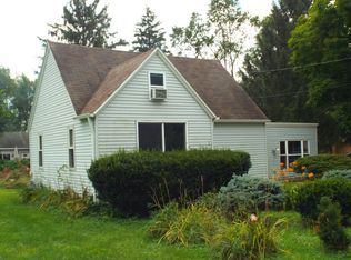 W1421 Highland Blvd, Genoa City, WI 53128
