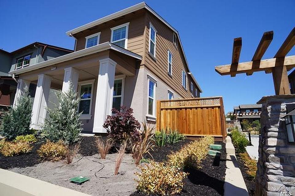 1st image of 1112 Healdsburg Ave