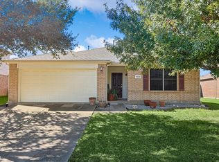 1424 Swan Ridge Dr, Sherman, TX 75092