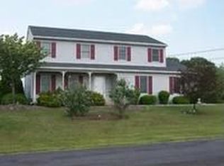 4655 Anthony Dr, Coplay, PA 18037