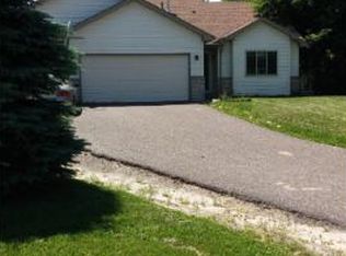 6549 Deerwood Ln, Lino Lakes, MN 55014