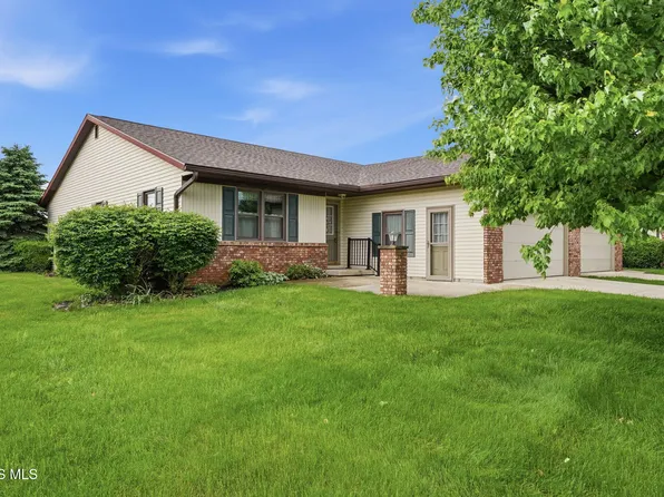 65 Westwood Dr, Tiffin, OH 44883