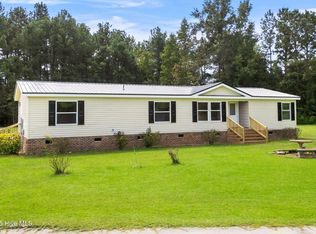 137 Gores Drive, Clarendon, NC 28432