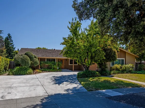 1104 Corvallis Dr, San Jose, CA 95120