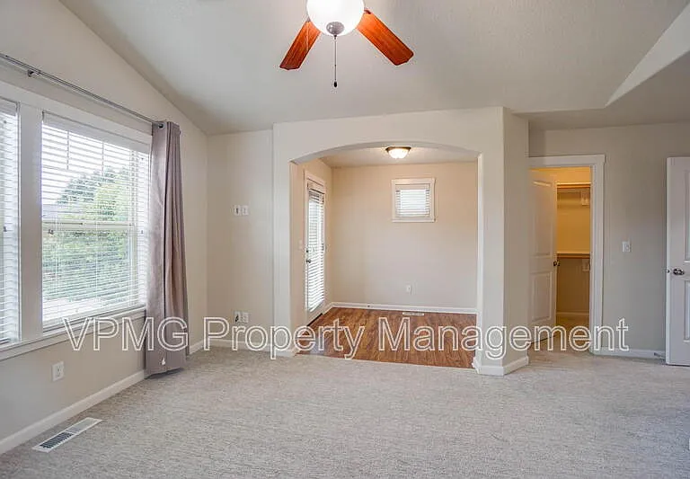 3620 NW 122nd St — Photo 24