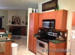 824 S Duss St, New Smyrna Beach, FL 32168