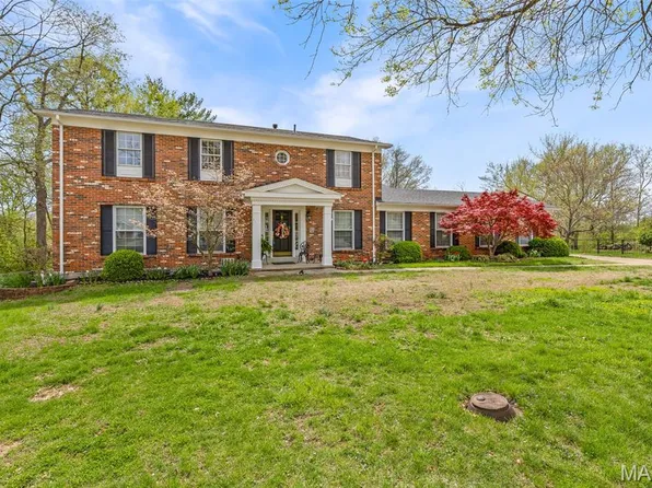 4832 Balmy Bay Ct, Saint Louis, MO 63128