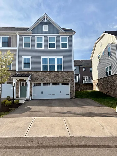 217 Cranesbill Dr Photo 1
