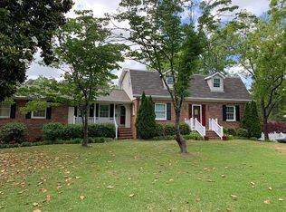 132 E Allison Cir, Carrollton, GA 30117