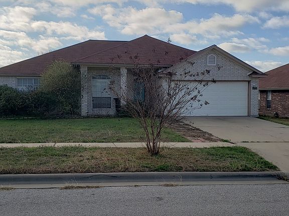 2nd image of 4408 Twin Oaks Cir