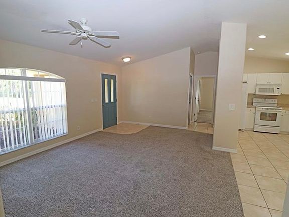 3rd image of 4215 Amari Rd