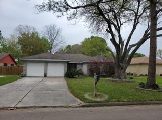 322 Bayridge Dr, League City, TX 77573