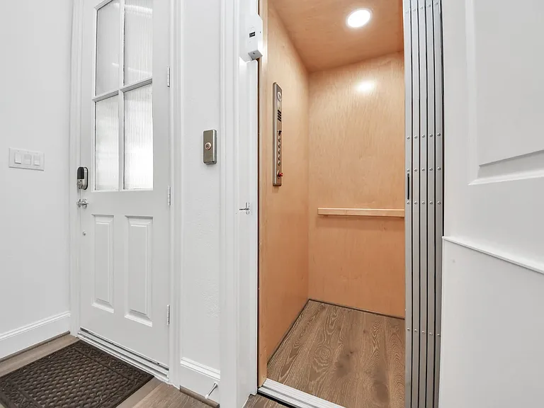8724 Oak Kolbe Ln — Photo 13