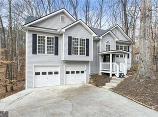 184 Pioneer Trl, Dallas, GA 30132