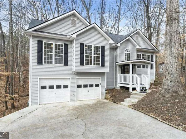 184 Pioneer Trl, Dallas, GA 30132