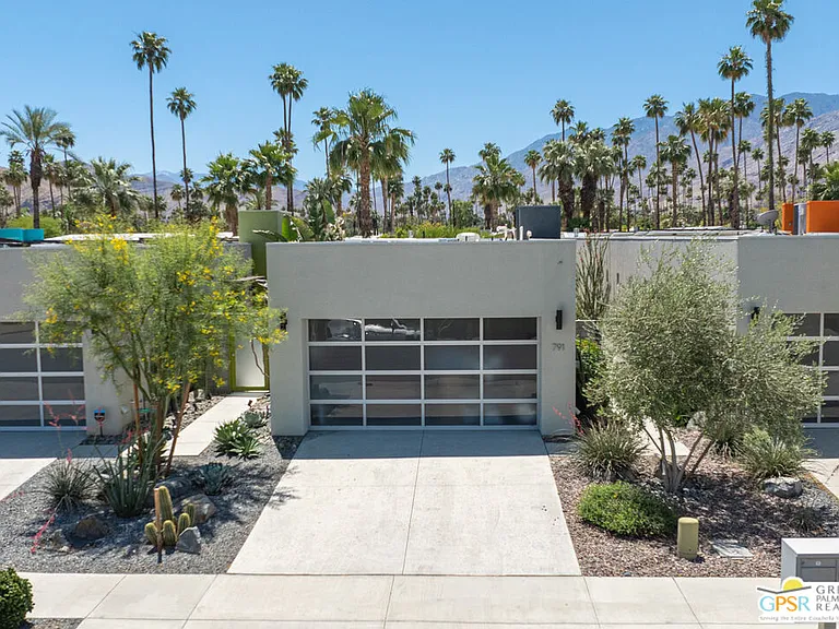791 E Twin Palms Dr — Photo 36
