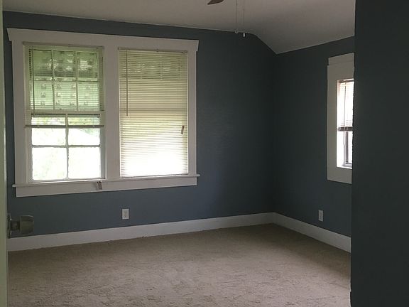 2nd floor bedroom
