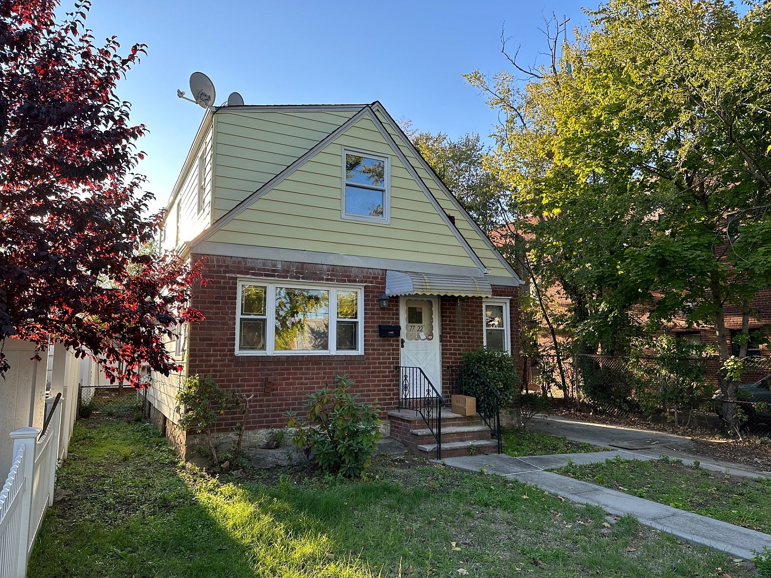 7722 263rd St, Glen Oaks, NY 11004 | Zillow