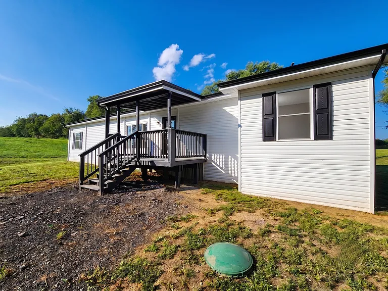 226 Gibsontown Rd — Photo 15