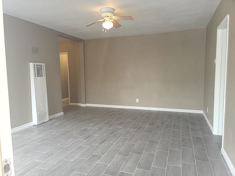 1st image of 606 E Beverly Pl