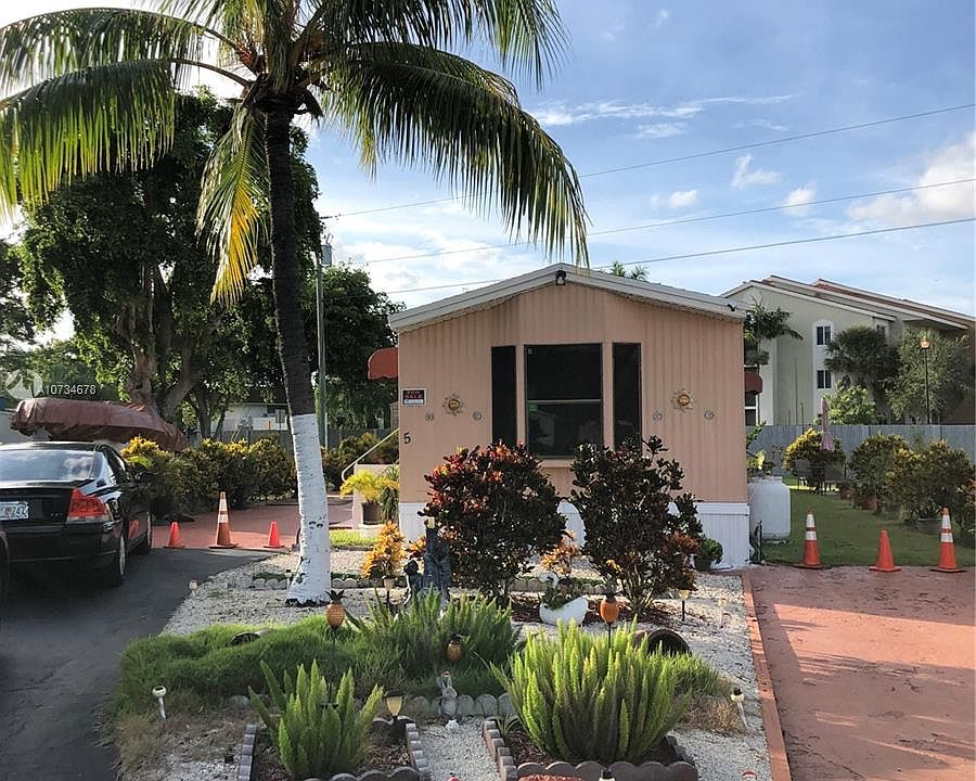 1st image of 28501 SW 152nd Ave Lot 5