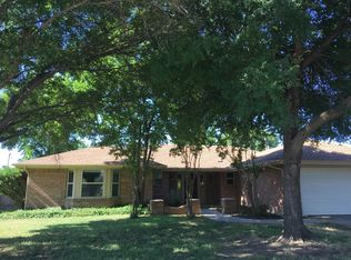 6716 Riviera Dr, North Richland Hills, TX 76180