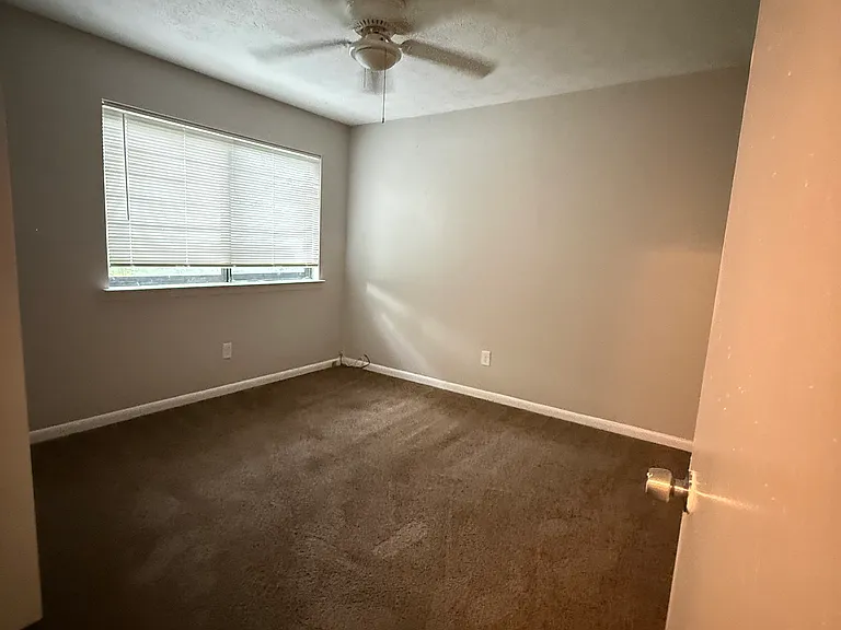 904 Pine Oak Trl — Photo 6