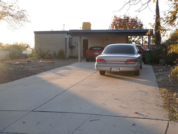 3rd image of 6959 N Asterion Ln