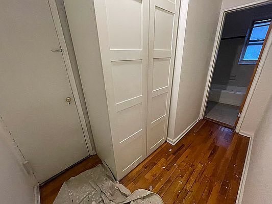 4th image of 2700 Henry Hudson Pkwy E APT 3L