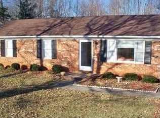 144 Longview Dr, Madison Heights, VA 24572