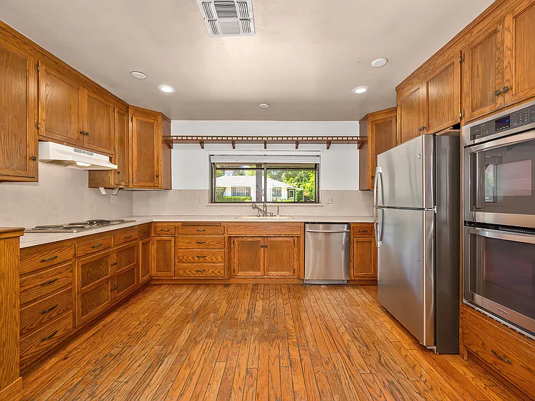 2832 Scandia Way — Photo 9