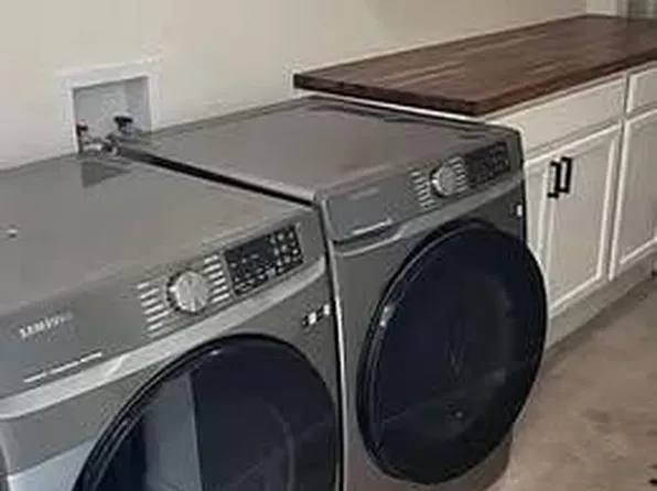 7705 Debbie Dr Unit B, Volente, TX 78641