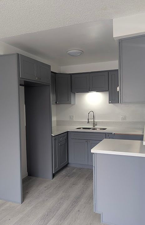 2nd image of 4114 W 139th St APT C