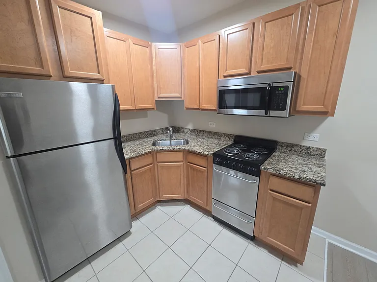 701 E Maple Ave #A — Photo 10