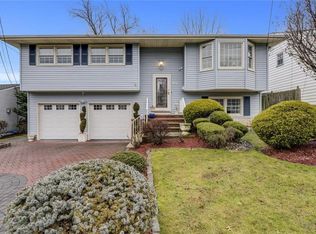 954 Florida Grove Rd, Perth Amboy, NJ 08861