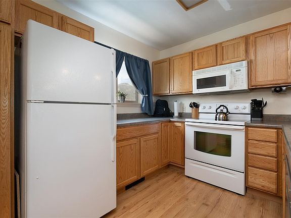 5th image of 1295 Hilltop Pkwy #4F
