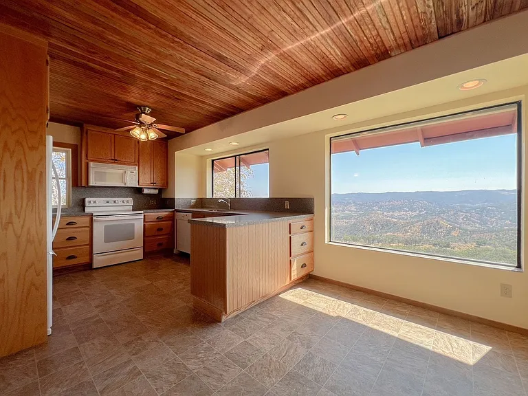 4398 Atlas Peak Rd — Photo 18