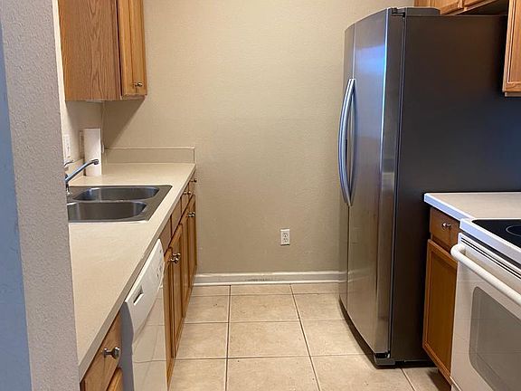 3rd image of 6084 Stevenson Dr Unit 208