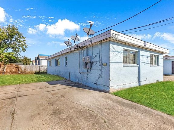 4th image of 2901 Danneel St