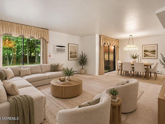 5th image of 63 Overlook Way #D