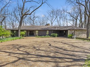 718 S Pearson Dr, Springfield, MO 65809