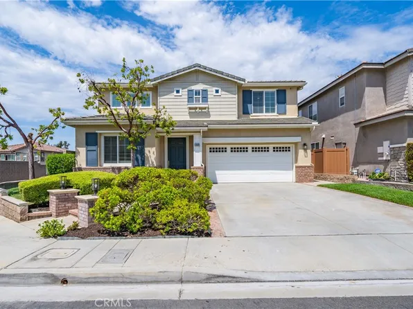 5859 E Treehouse Ln, Anaheim, CA 92807