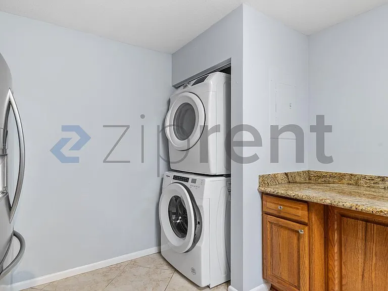 4240 S Landar Dr — Photo 15