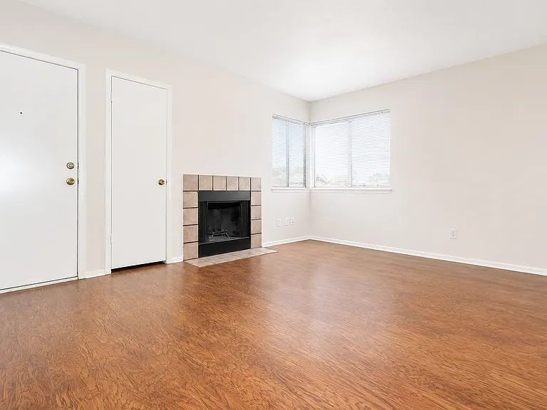 Riverbend Apartments — Photo 48