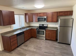 5421 Carter Rd APT C, Cheyenne, WY 82001